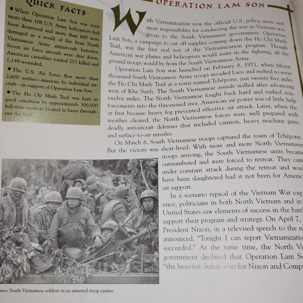 10,000 Days of Thunder: A History of‎ the Vietnam War